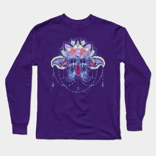 Elegant Gentle Purple Lotus / Lily flower Long Sleeve T-Shirt